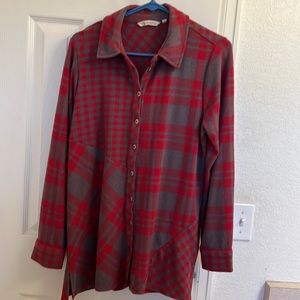 Soft Surroundings red and gray fleece button-down long blouse with side slits.